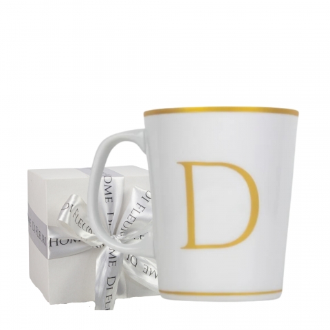 Caneca de Porcelana Personalizada Letra