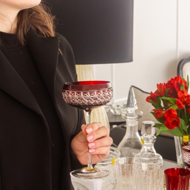 Taça de Cristal Lapidado Coupe 04 - 200ml Vermelho