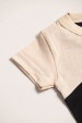 Conjunto de Blusa e Shorts Meia Malha Menino - Areia e Preto -  Ame Kids