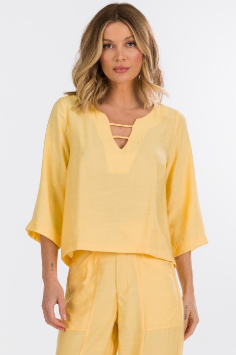 Blusa de Alfaiataria Feminina Mikaela - Amarelo Burritos - Tlic Rio