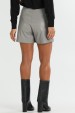 Shorts Comprimento Médio de Alfaiataria Feminina Elisia - Cinza - Tlic Rio