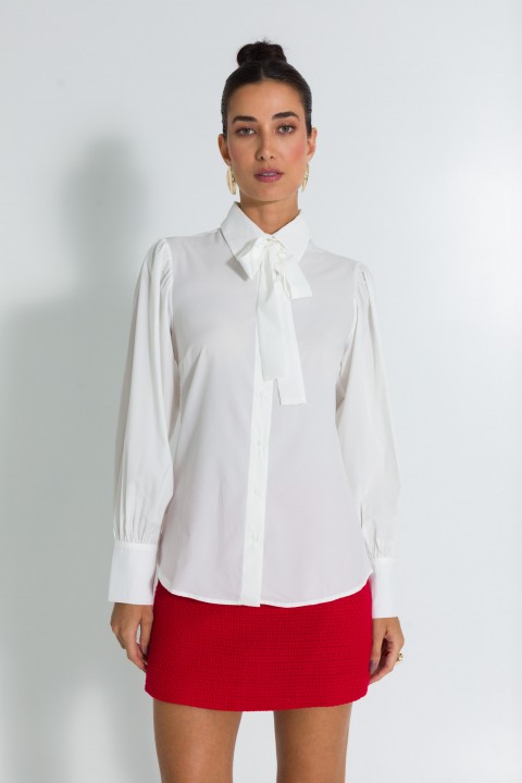 Camisa Tradicional com Laço na Gola de Alfaiataria Feminina Selma  - Off White - Tlic Rio