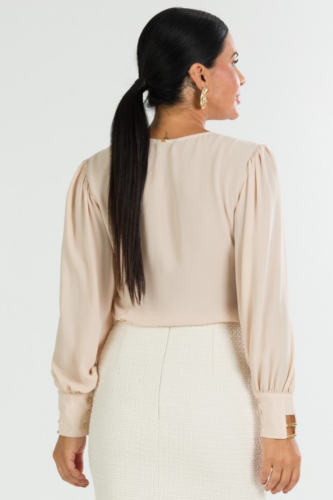 Blusa Manga Longa Gola V com Detalhe na Manga de Alfaiataria Feminina Natalia - Bege - Tlic Rio