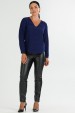 Blusa Manga Longa Gola V com Detalhe  Frontal de Alfaiataria Feminina Nubia - Azul - Tlic Rio