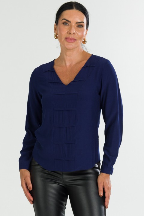 Blusa Manga Longa Gola V com Detalhe  Frontal de Alfaiataria Feminina Nubia - Azul - Tlic Rio