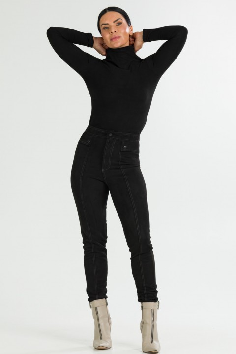 Blusa Manga Longa com Gola Alta de Alfaiataria Feminina Kezia - Preto - Tlic Rio