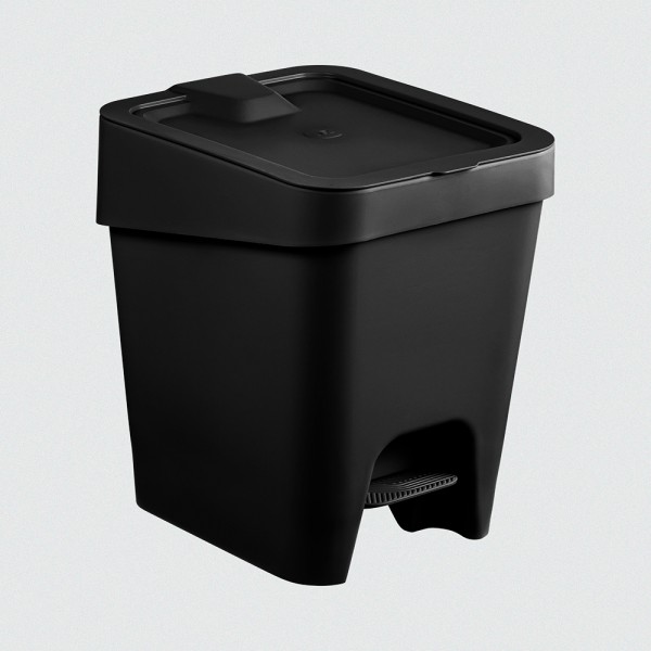 Lixeira Slim com Pedal 8 Litros Preto